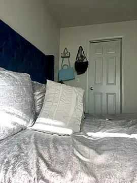 Snapshot of ButtahscotchBarbiee chatting on September 28, 9:09 pm ButtahscotchBarbiee online show from September 28, 9:09 pm