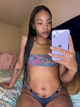 ButtahscotchBarbiee online show from May 1, 3:11 am