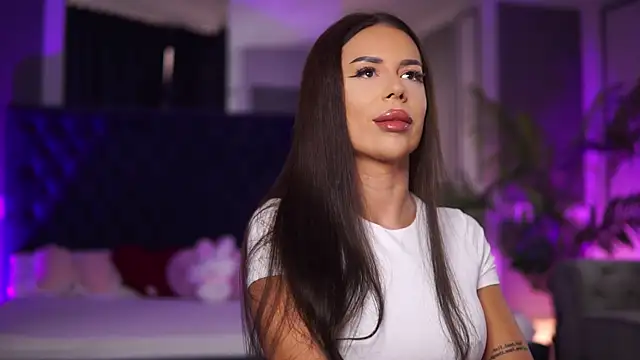 Snapshot of MissKiarra chatting on September 26, 6:17 am MissKiarra online show from September 26, 6:17 am