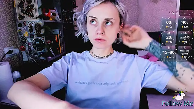 NaniMoore online show from November 2, 8:22 pm