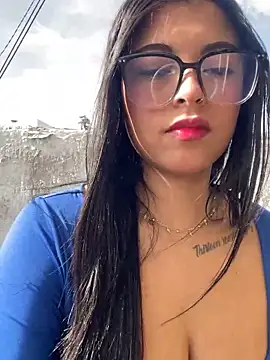 Dulce-diosa online show from November 11, 8:09 pm