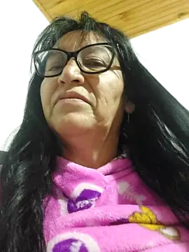 Snapshot of clarita_01 chatting on May 12, 12:41 am clarita 01 online show from May 12, 12:41 am