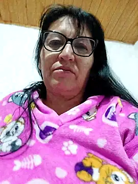 Snapshot of clarita_01 chatting on May 16, 10:01 am clarita 01 online show from May 16, 10:01 am