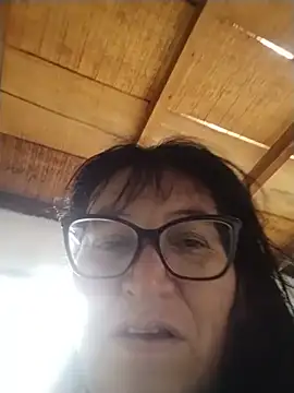 Snapshot of clarita_01 chatting on June 14, 3:47 pm clarita 01 online show from June 14, 3:47 pm