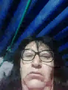 Snapshot of clarita_01 chatting on July 3, 10:10 am clarita 01 online show from July 3, 10:10 am