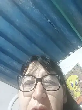 Snapshot of clarita_01 chatting on July 29, 10:13 am clarita 01 online show from July 29, 10:13 am