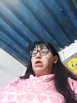 Snapshot of clarita_01 chatting on July 30, 10:25 am clarita 01 online show from July 30, 10:25 am