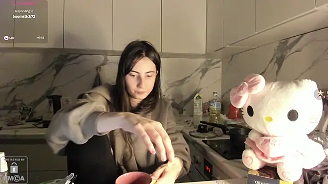 Snapshot of Ayesha_Thebestt chatting on February 1, 7:01 pm Ayesha Thebestt online show from February 1, 7:01 pm