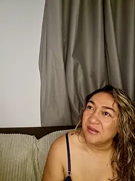 kitty 84 online show from February 8, 10:07 am