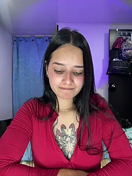 Snapshot of _vaness chatting on October 9, 5:38 am  vaness online show from October 9, 5:38 am