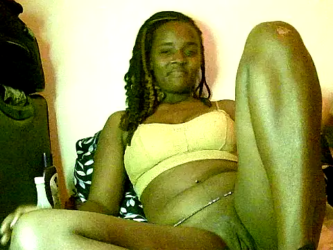 Snapshot of lavishh_linds chatting on January 3, 6:14 pm lavishh linds online show from January 3, 6:14 pm