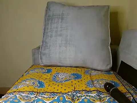 Snapshot of lavishh_linds chatting on March 12, 4:30 am lavishh linds online show from March 12, 4:30 am