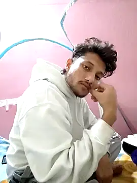 Indiandaddy11 online show from December 3, 6:49 pm