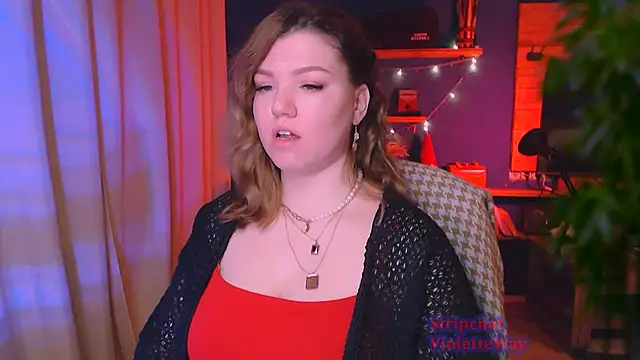 VioletteWay online show from February 12, 4:00 pm