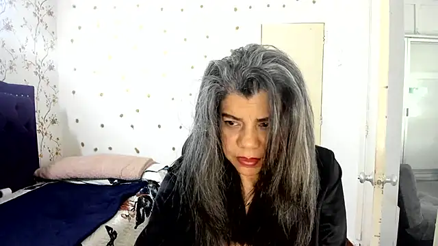 vikyadams online show from July 6, 10:56 am