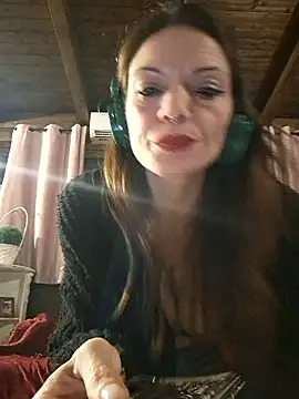 vampvanna23 online show from January 11, 3:22 am