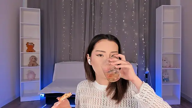 tinki winkii online show from January 12, 5:34 am