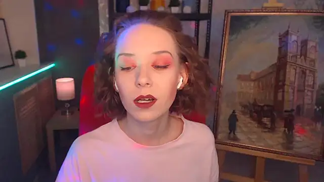 Snapshot of FascinatingEyess chatting on December 3, 1:32 pm FascinatingEyess online show from December 3, 1:32 pm