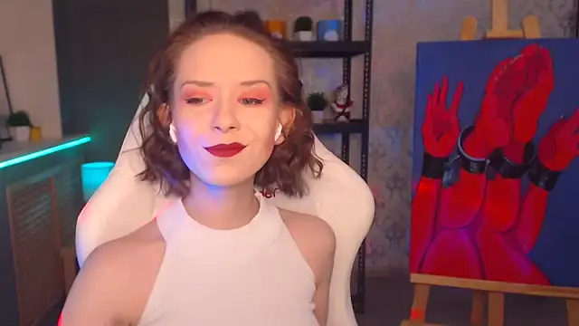 Snapshot of FascinatingEyess chatting on January 9, 7:18 pm FascinatingEyess online show from January 9, 7:18 pm