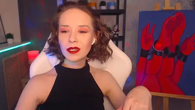 Snapshot of FascinatingEyess chatting on January 11, 6:54 pm FascinatingEyess online show from January 11, 6:54 pm