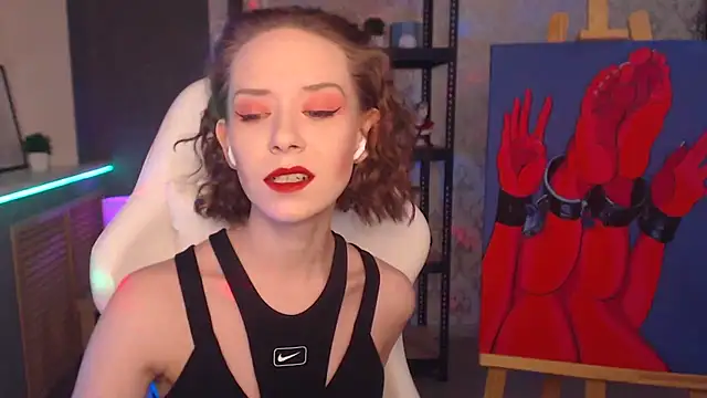 Snapshot of FascinatingEyess chatting on January 12, 6:59 pm FascinatingEyess online show from January 12, 6:59 pm