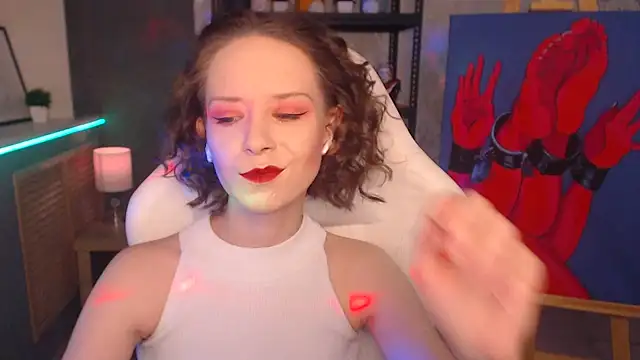 Snapshot of FascinatingEyess chatting on February 3, 7:00 pm FascinatingEyess online show from February 3, 7:00 pm