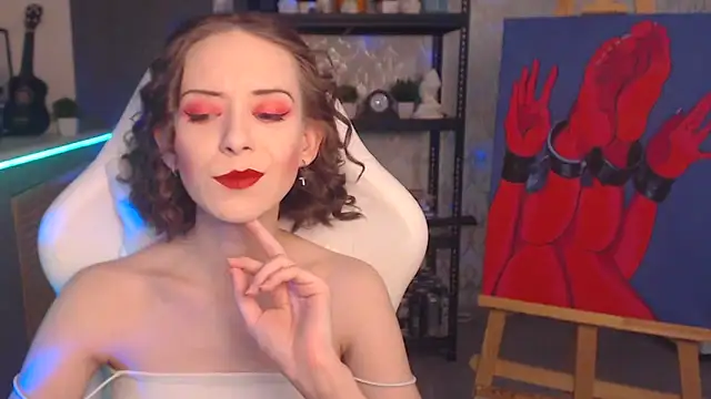 Snapshot of FascinatingEyess chatting on December 2, 12:38 am FascinatingEyess online show from December 2, 12:38 am