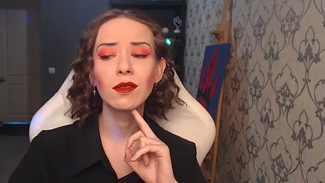 FascinatingEyess online show from May 28, 4:04 pm