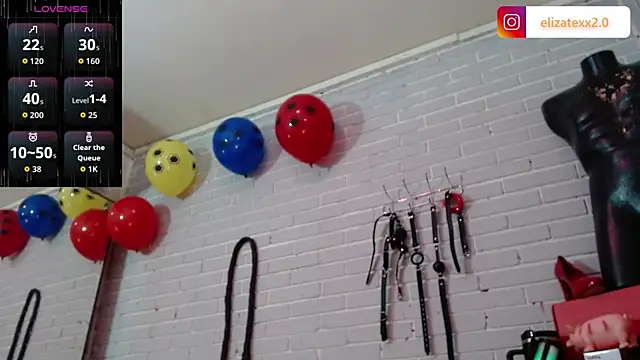 elizatexx online show from June 27, 5:07 pm