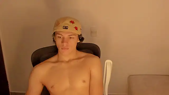 laurent nova online show from January 6, 11:47 am