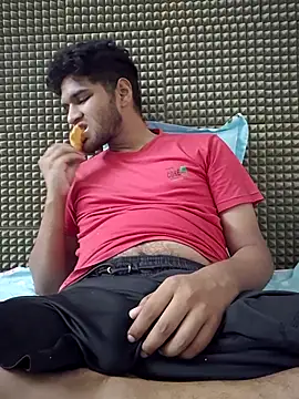 Snapshot of mykecockslong chatting on October 22, 9:42 am mykecockslong online show from October 22, 9:42 am