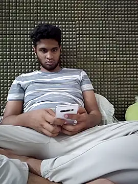 Snapshot of mykecockslong chatting on October 27, 11:58 am mykecockslong online show from October 27, 11:58 am