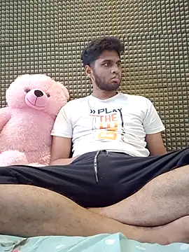 Snapshot of mykecockslong chatting on October 28, 9:35 am mykecockslong online show from October 28, 9:35 am