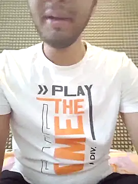 Snapshot of mykecockslong chatting on November 30, 10:41 am mykecockslong online show from November 30, 10:41 am