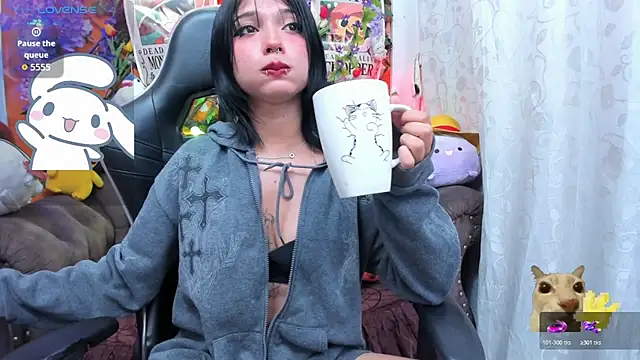 ravenn 20 online show from July 21, 11:34 am