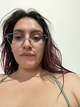 VioletPearson online show from January 12, 11:54 pm