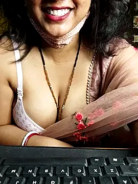 Snapshot of natasha_bhabhi chatting on November 3, 2:35 am natasha bhabhi online show from November 3, 2:35 am