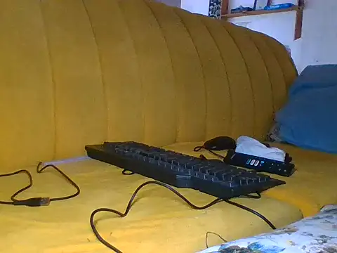 Snapshot of sherry_anne chatting on May 7, 9:14 am sherry anne online show from May 7, 9:14 am