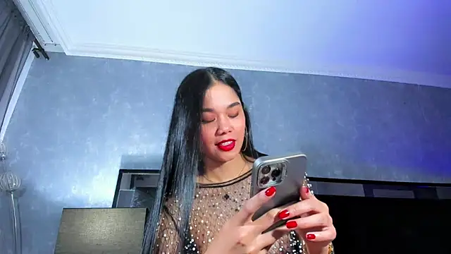 JasmineMoore online show from December 6, 10:30 pm