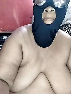 naughtygrannyXXX online show from November 12, 8:37 am