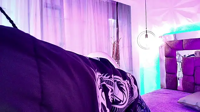 Snapshot of Queen_perla_ chatting on July 19, 1:26 pm Queen perla online show from July 19, 1:26 pm