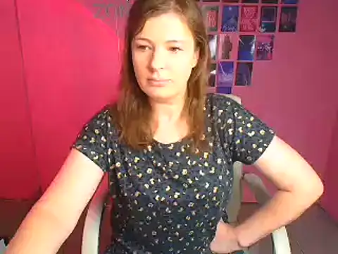 Snapshot of Lissmilf chatting on July 6, 11:29 am Lissmilf online show from July 6, 11:29 am