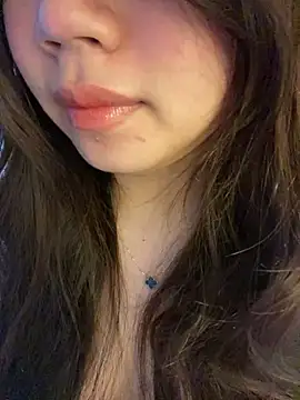 Hotellinh12 online show from March 14, 5:29 pm