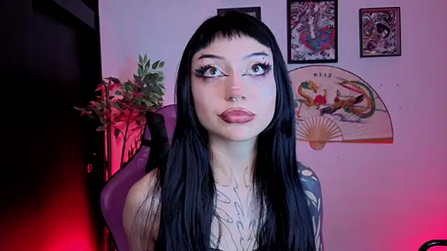 Snapshot of catipetite chatting on July 15, 5:34 am catipetite online show from July 15, 5:34 am