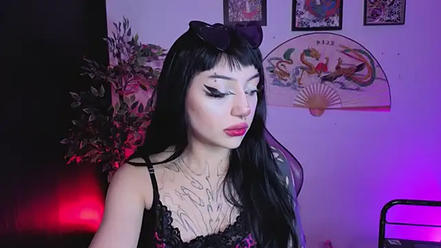 Snapshot of catipetite chatting on July 31, 7:30 am catipetite online show from July 31, 7:30 am