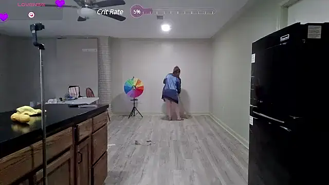 Snapshot of Milfshakecafe chatting on March 20, 9:46 pm Milfshakecafe online show from March 20, 9:46 pm