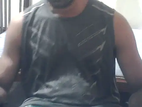 Snapshot of ROCKY_USA_18 chatting on May 17, 6:44 am ROCKY USA 18 online show from May 17, 6:44 am