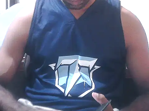 Snapshot of ROCKY_USA_18 chatting on June 15, 10:39 am ROCKY USA 18 online show from June 15, 10:39 am