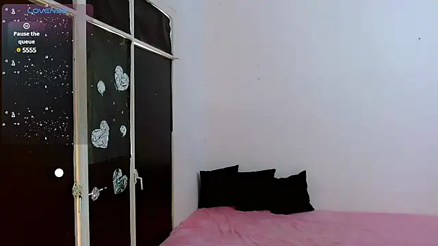 Snapshot of Lanna_belle28 chatting on January 21, 1:32 pm Lanna belle28 online show from January 21, 1:32 pm