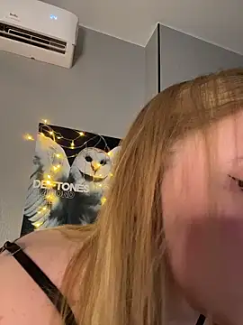 pink8ty online show from October 23, 10:41 pm